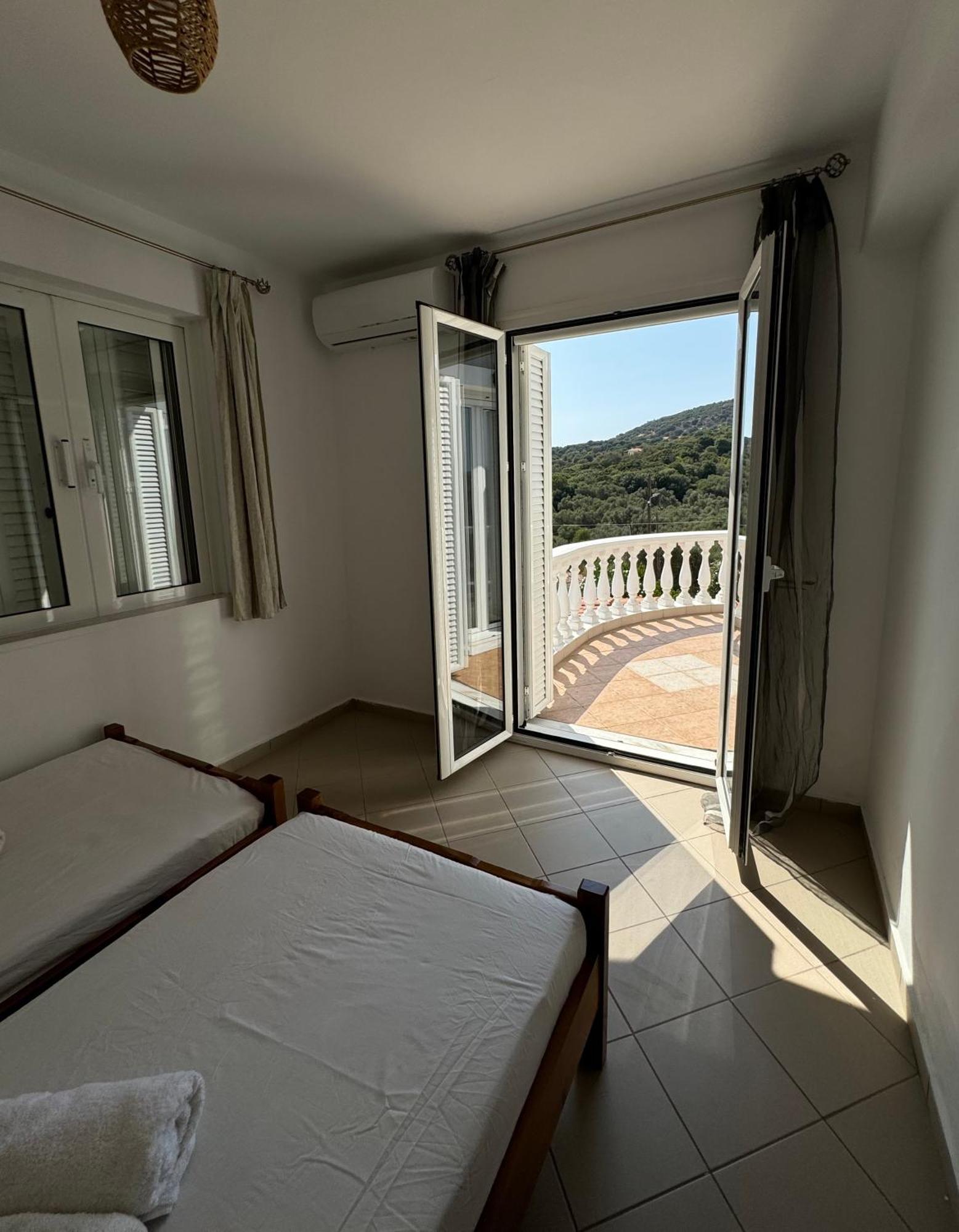 Villa Karras Pythagoreio  Ngoại thất bức ảnh