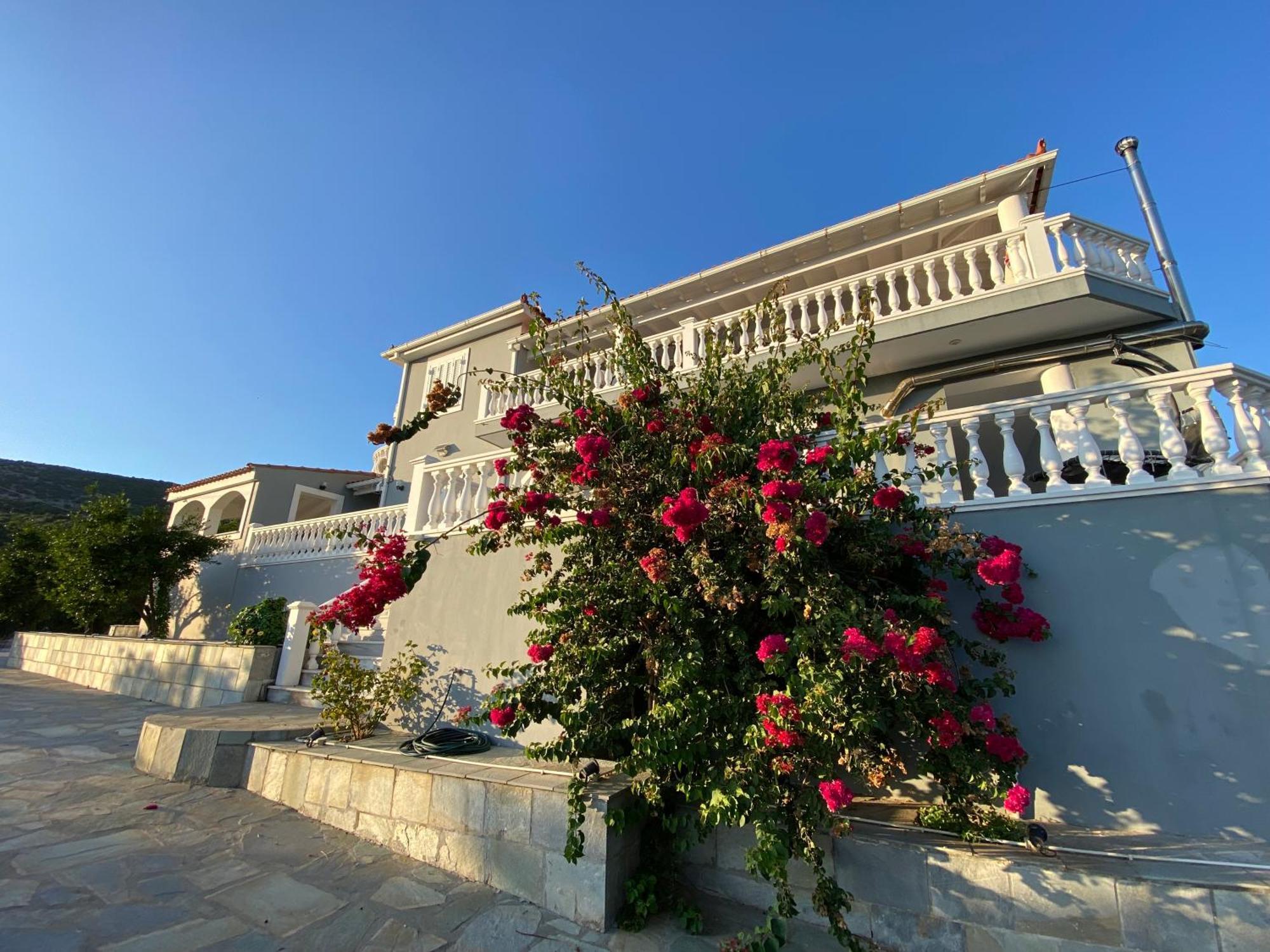 Villa Karras Pythagoreio  Ngoại thất bức ảnh